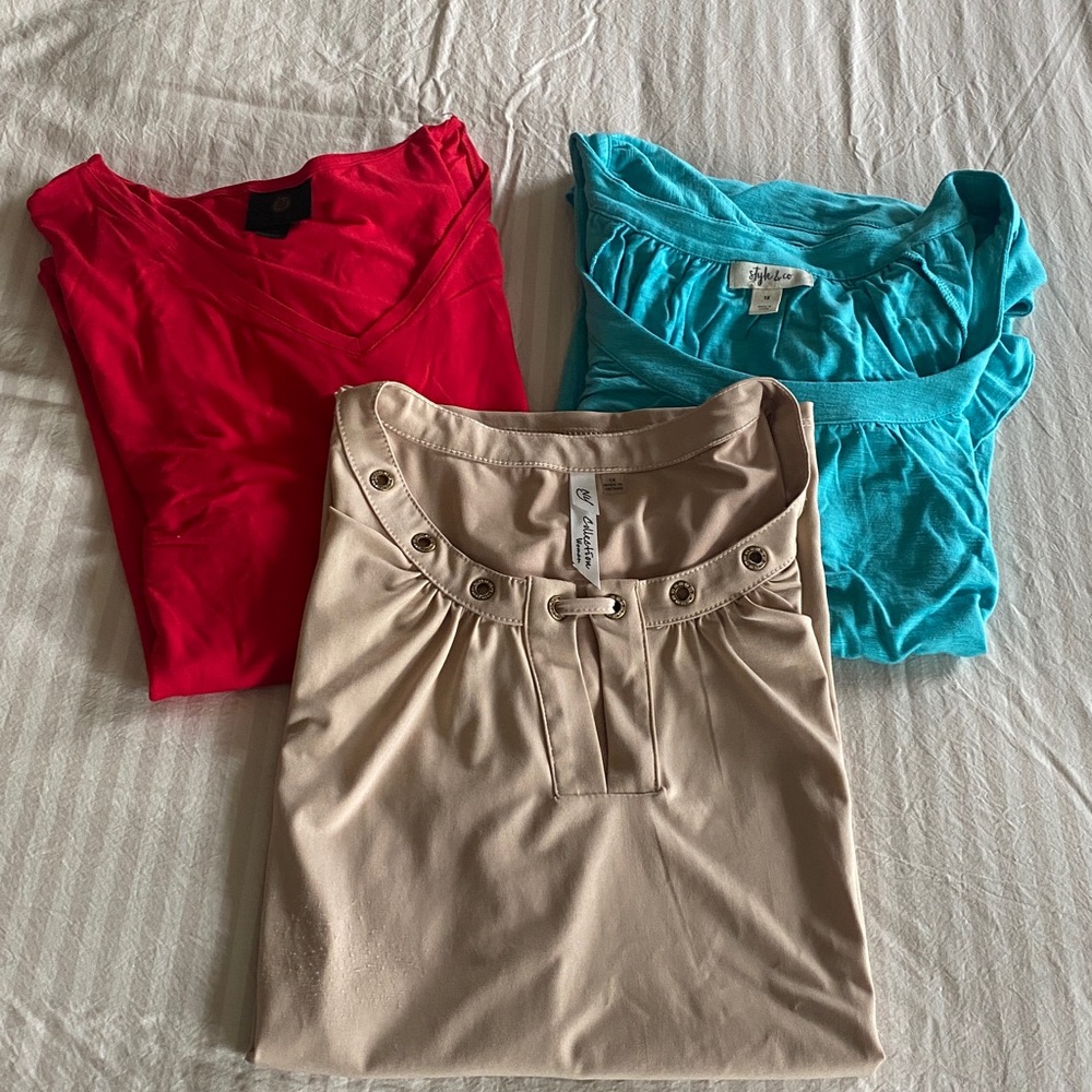 Plus Sjze bundle of short sleeve tops